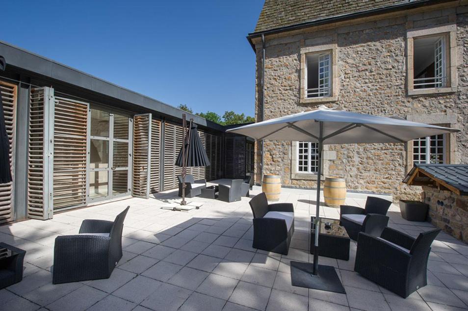 Hotel Domaine De Barres Langogne Exterior foto